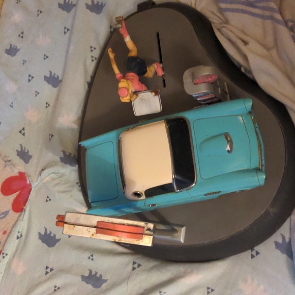 1992 Franklin Mint Dine-In Menu Moveable Vintage Car Girl Food Roller Skates - Picture 16 of 16